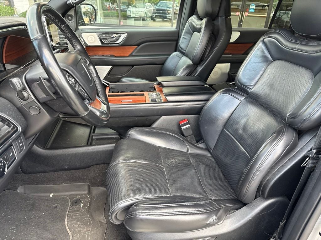 2020 Lincoln Navigator L