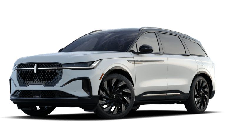 2026 Lincoln Nautilus Reserve in White Platinum Clearcoat Metallic — front three-quarter view